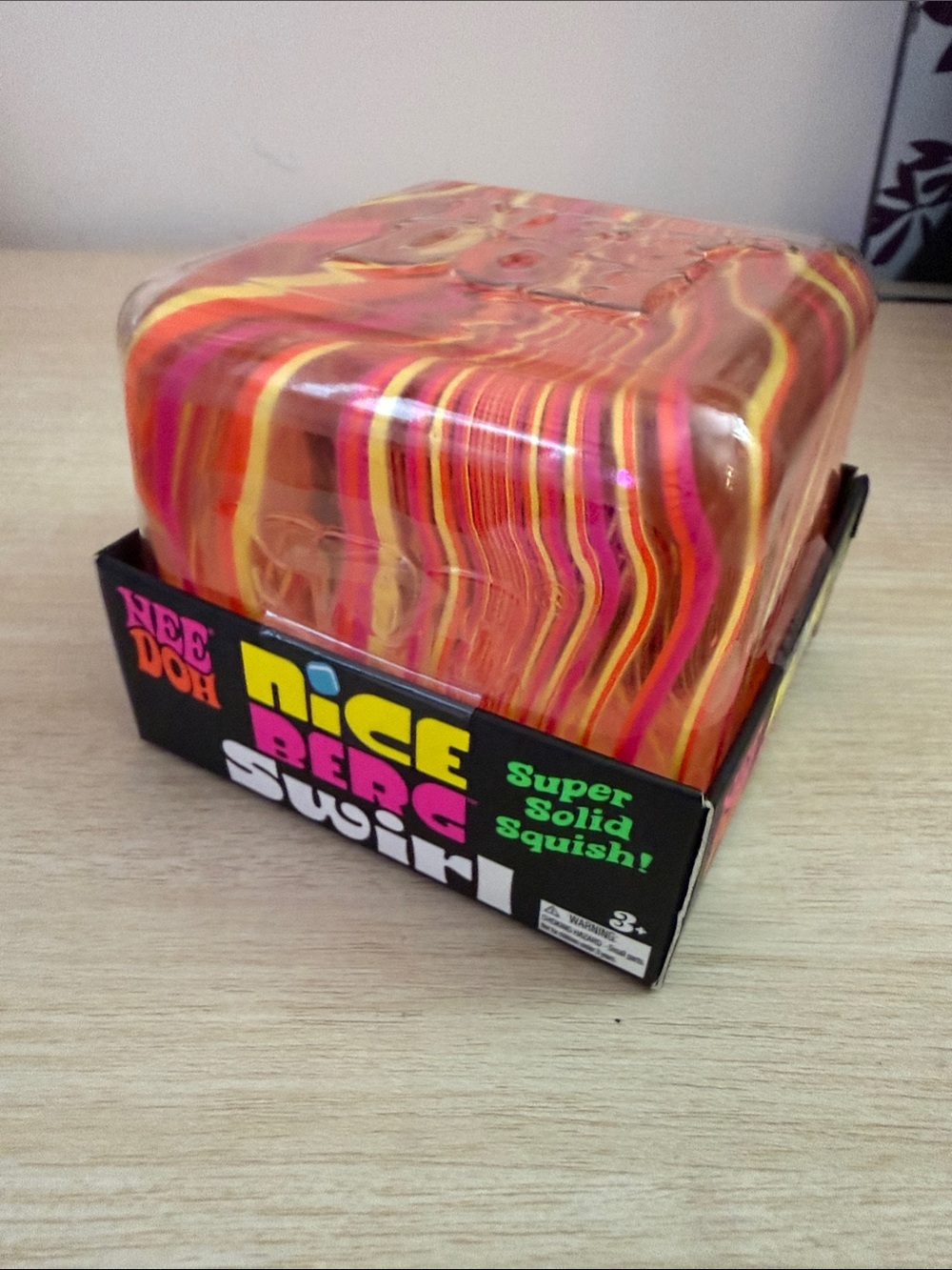 NeeDoh nice berg Swirl Super Solid Squish - Orange Pink Yellow authentic